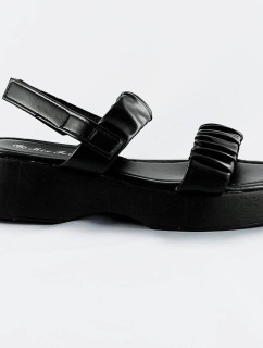 Černé sandály na nízké platformě (CM-48)