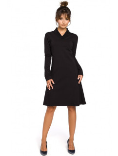 B044 Trapézové šaty s žebrovaným lemováním - černé