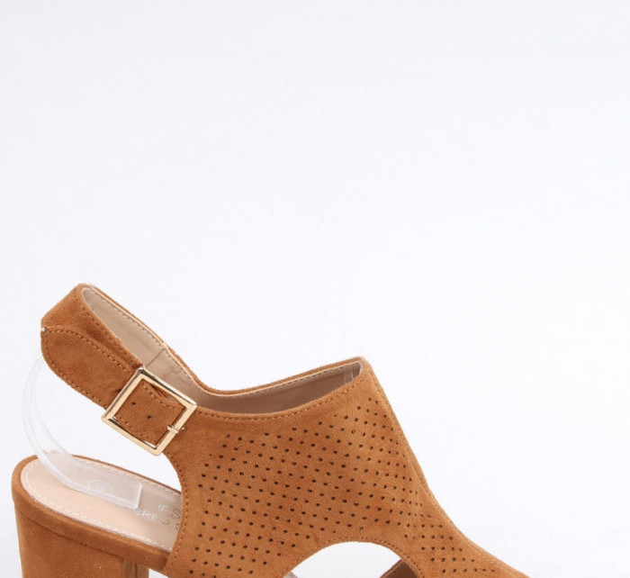 Sandály na podpatku  model 166906 Inello