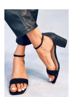Sandály na podpatku  model 181954 Inello
