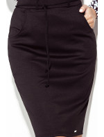 Černá dámská sukně s kapsičkami a šňůrkou 389-1