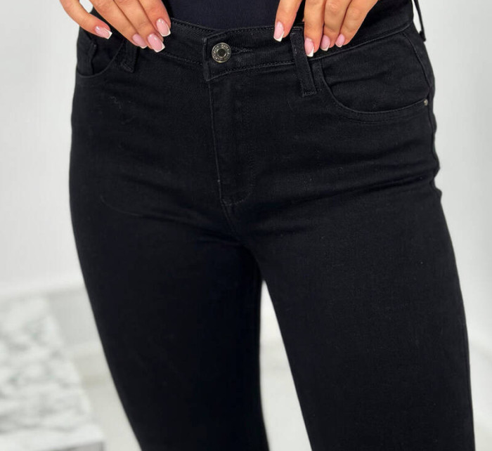 Úzké džíny s kapsami černý