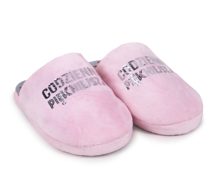 Yoclub Dámské pantofle OKL-0111K-0600 Pink